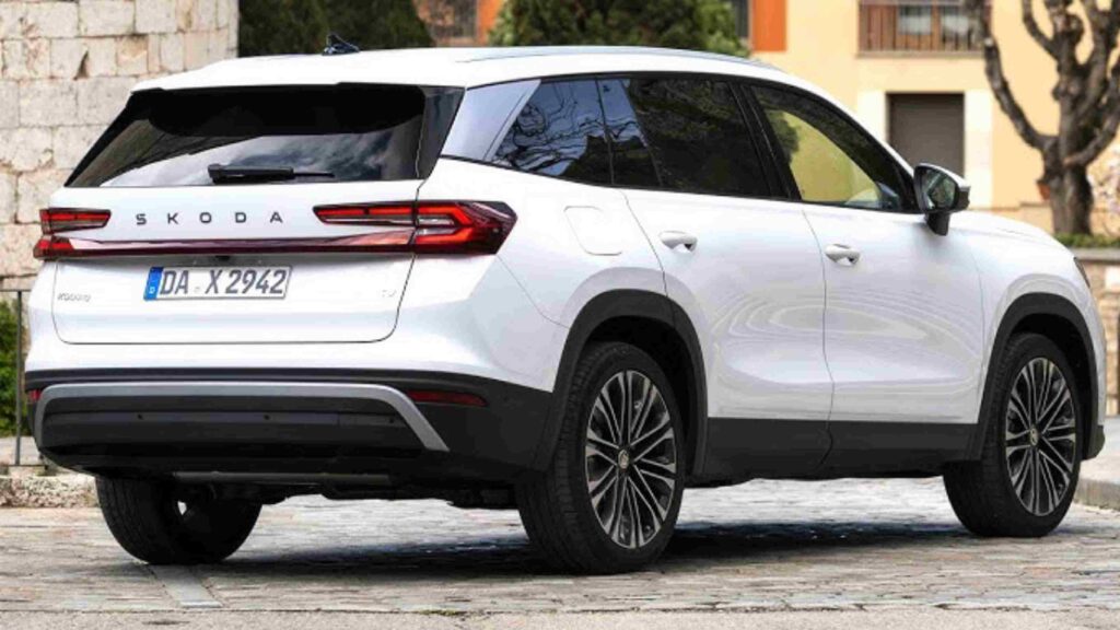 फॉर्च्यूनर को सरेआम चुनौती देने आ रही Skoda Kodiaq 2025 – दमदार परफोर्मेंस ओर जबरदस्त फीचर्स के साथ जाने डिटेल्स