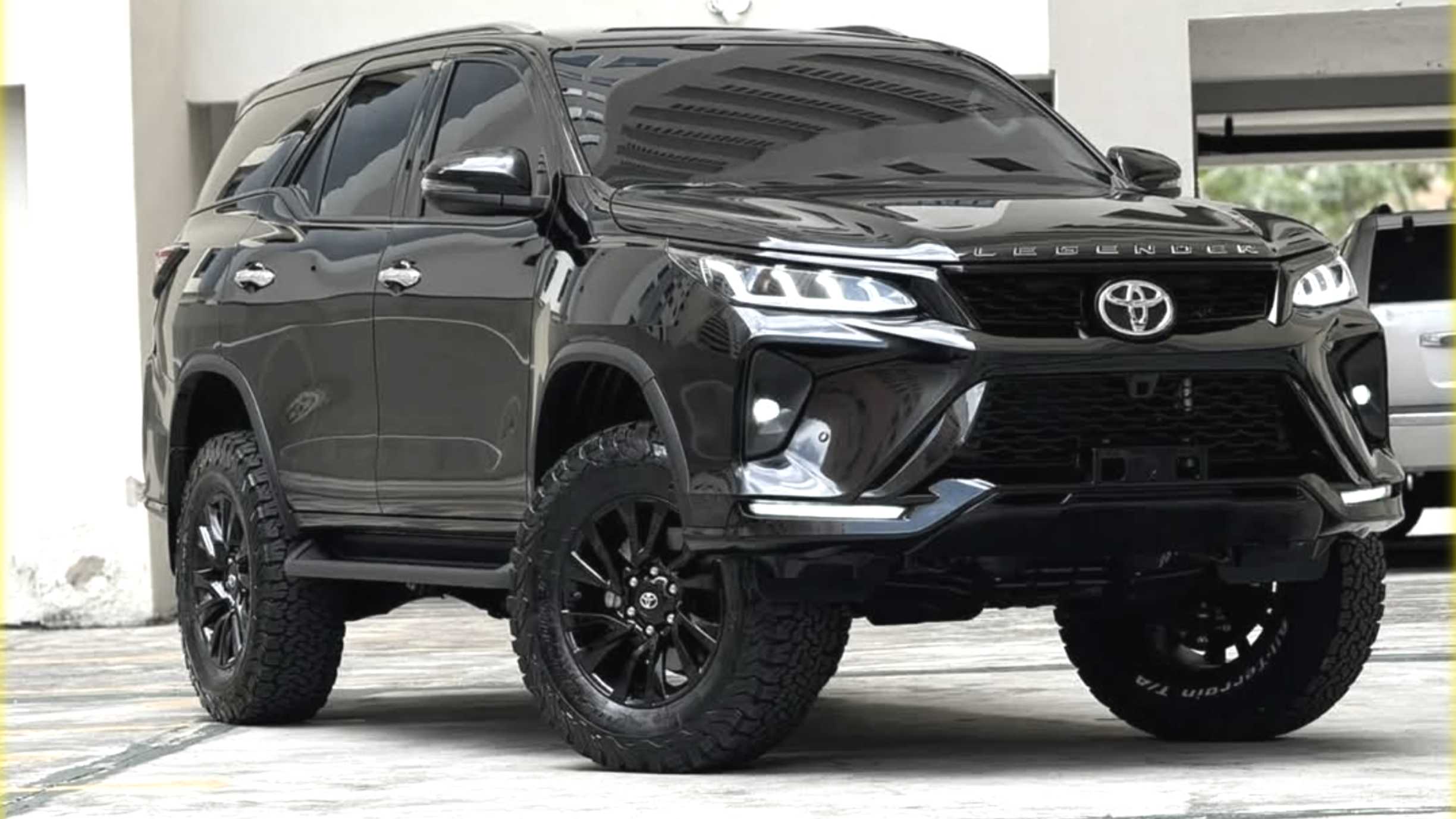 2025 मै लॉन्च होने वाली New Toyota Fortuner की जाने कीमत ओर अनोखे फीचर्स