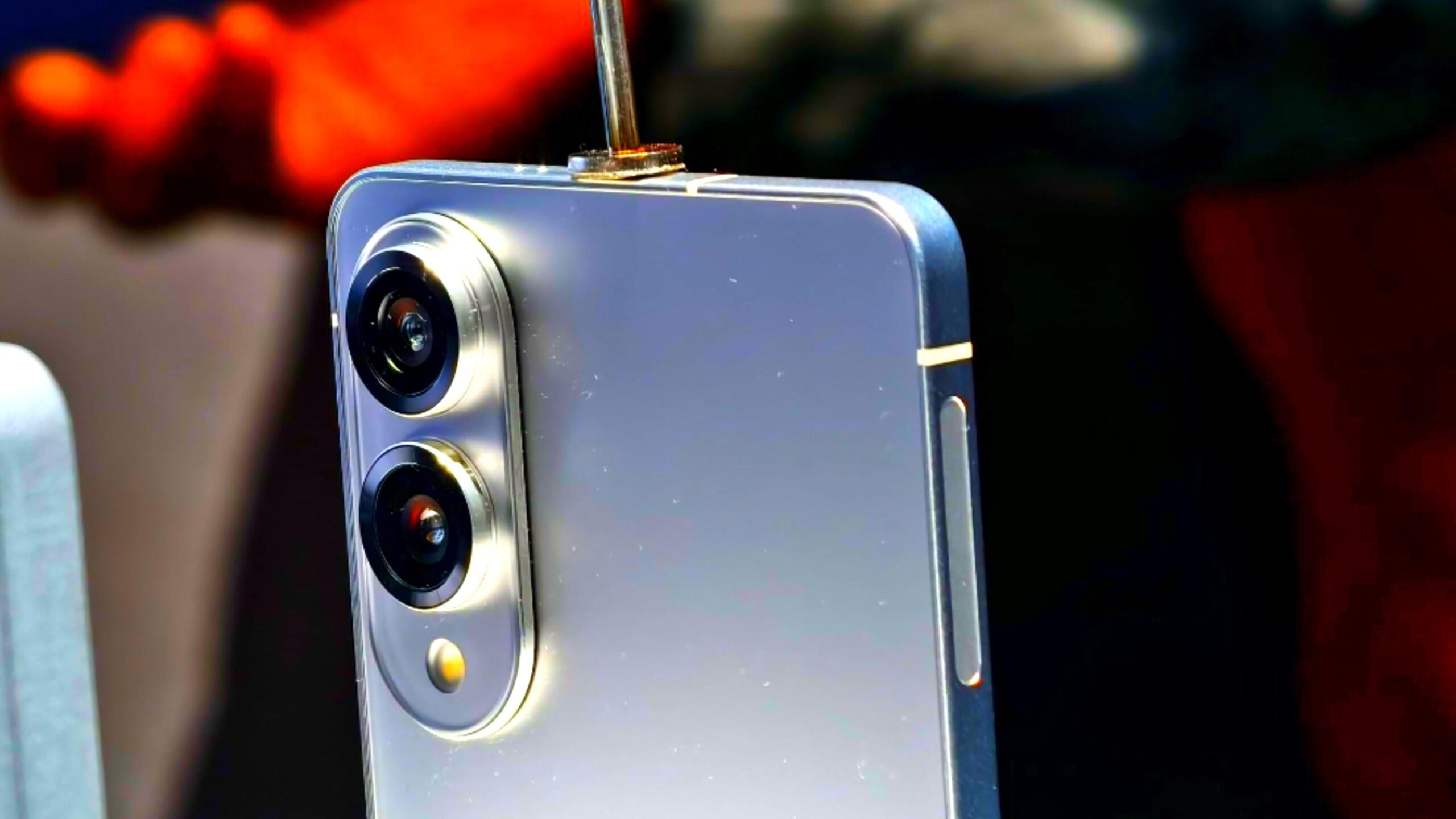प्रीमियम फीचर्स और पॉवरफुल प्रॉसेसर के साथ जल्द लॉन्च होगा Samsung Galaxy S25 Edge, जाने कितनी होगी कीमत