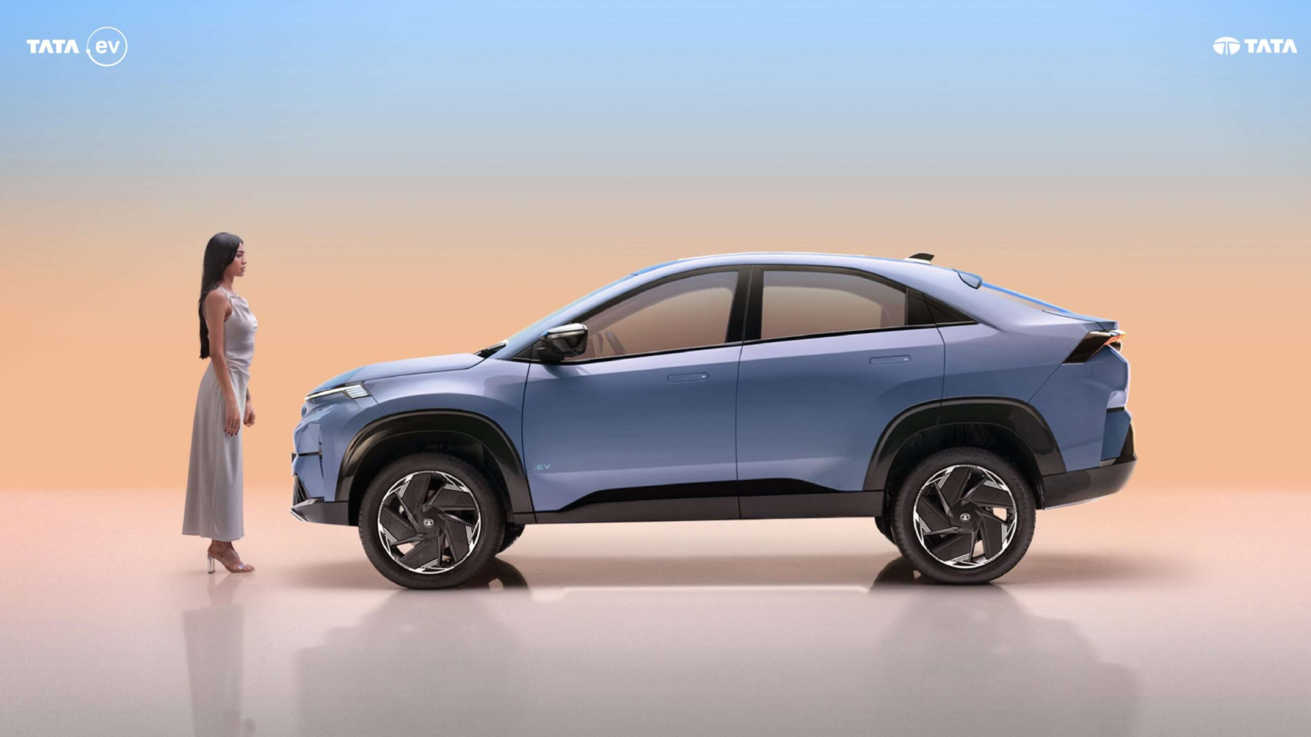 Tata Curvv EV: 3800 Km की ऐतिहासिक यात्रा और जबरदस्त फीचर्स के साथ मार्केट में धमाका