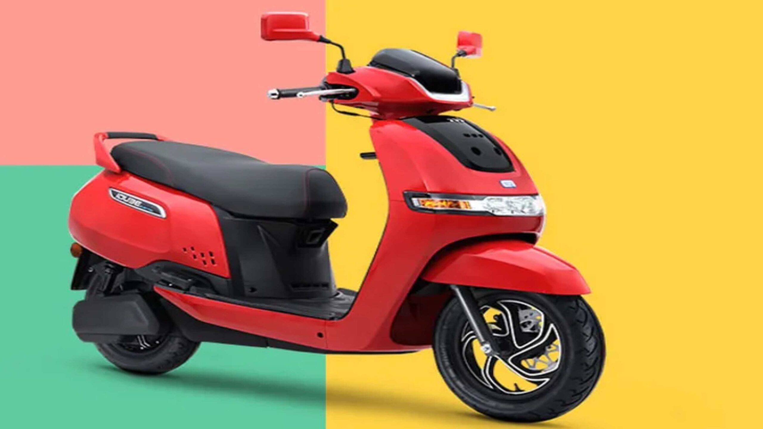 TVS iQube ST: दमदार रेंज और धांसू फीचर्स वाला इलेक्ट्रिक स्कूटर, मात्र ₹21,000 की डाउन पेमेंट में लें घर