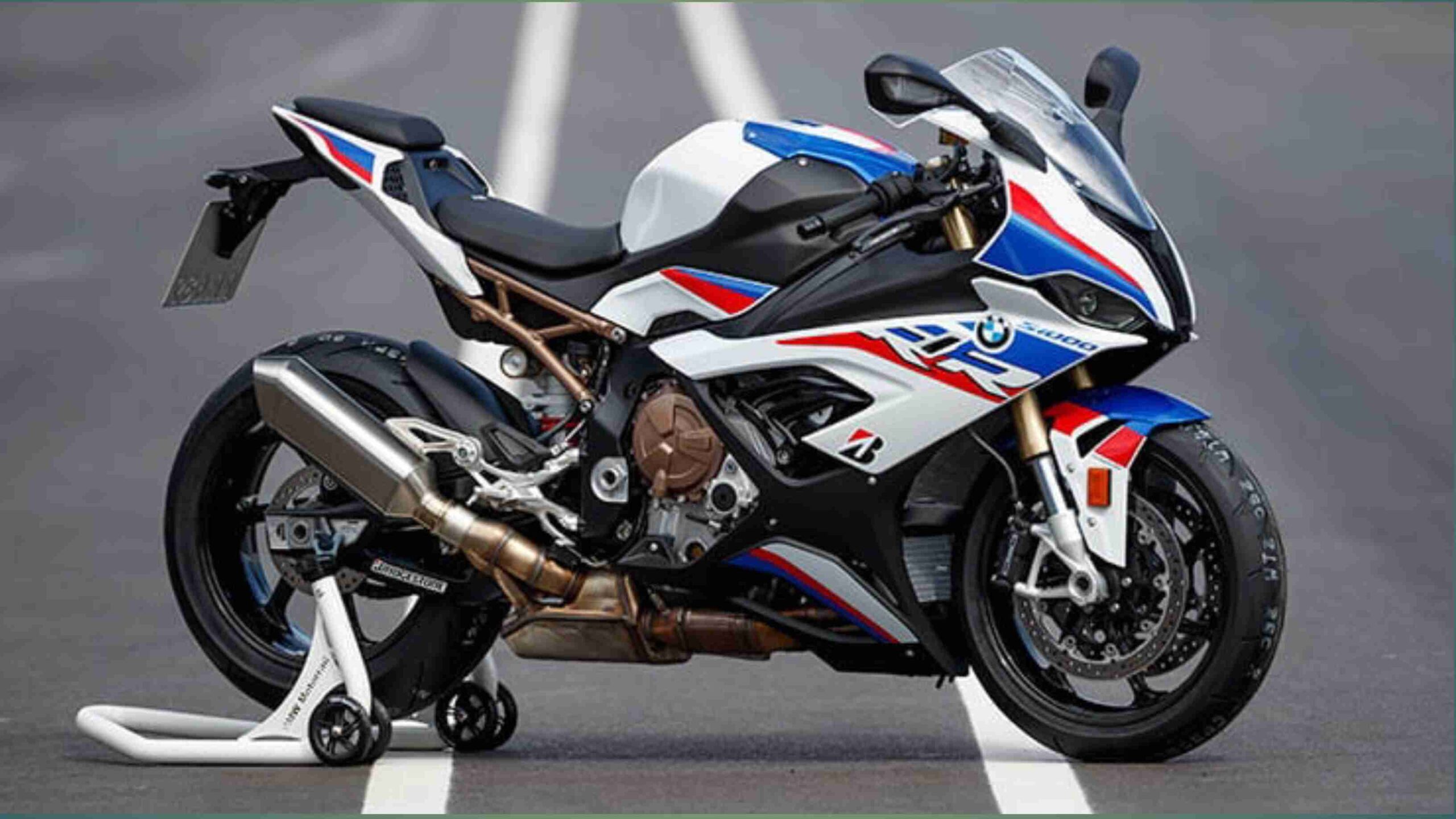 2025 BMW S1000 RR: चौंकाने वाले फीचर्स और कीमत से बदलेंगे आपकी राइडिंग का अनुभव!