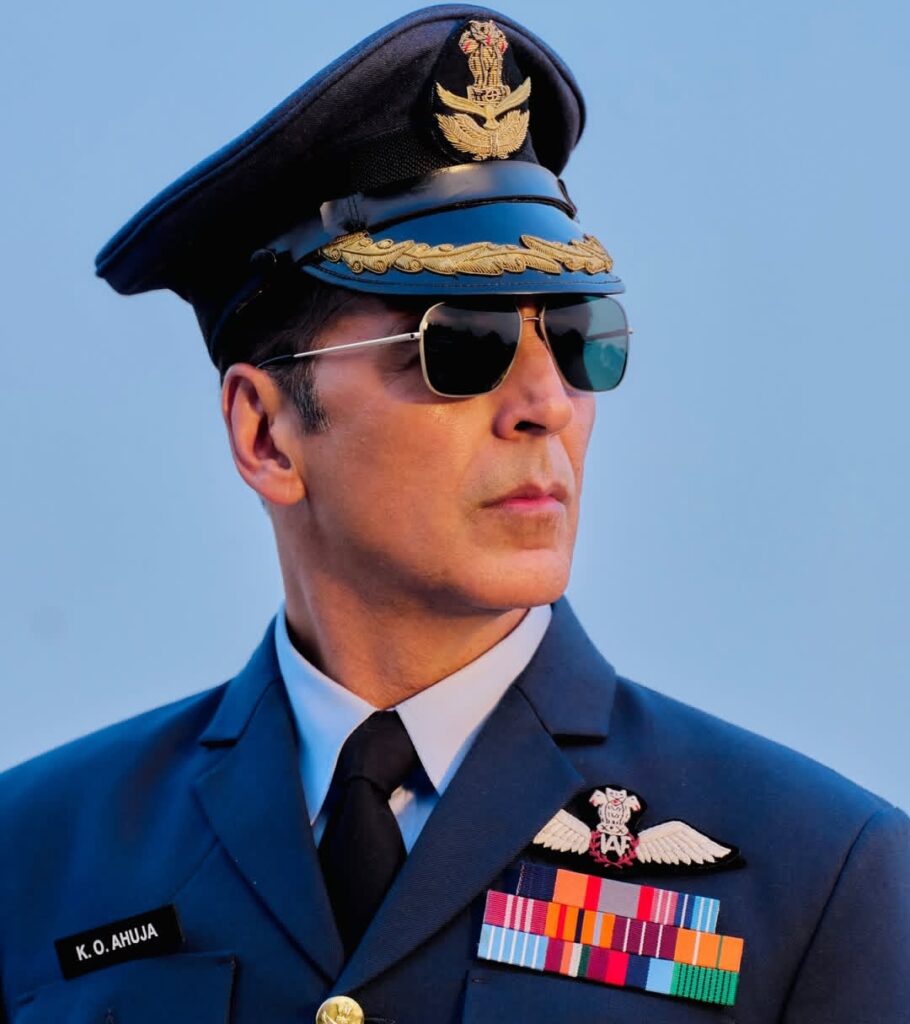 Akshay Kumar fees 